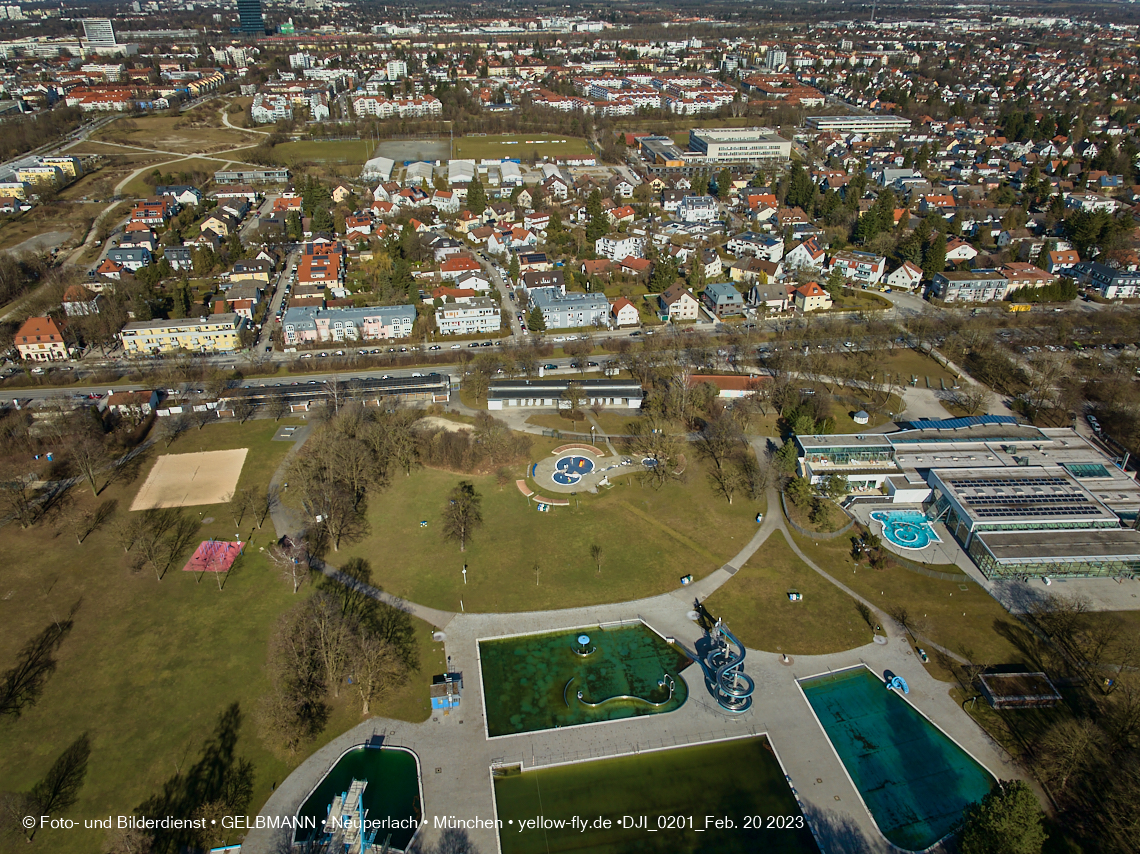 20.02.2023 - der Ostpark im zu warmen Februar 2023 in Neuperlach